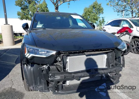 2024 Audi Q3 Premium 45 Tfsi S Line Quattro Tiptronic z USA, uszkodzony, nr VIN WA1DECF34R1168747